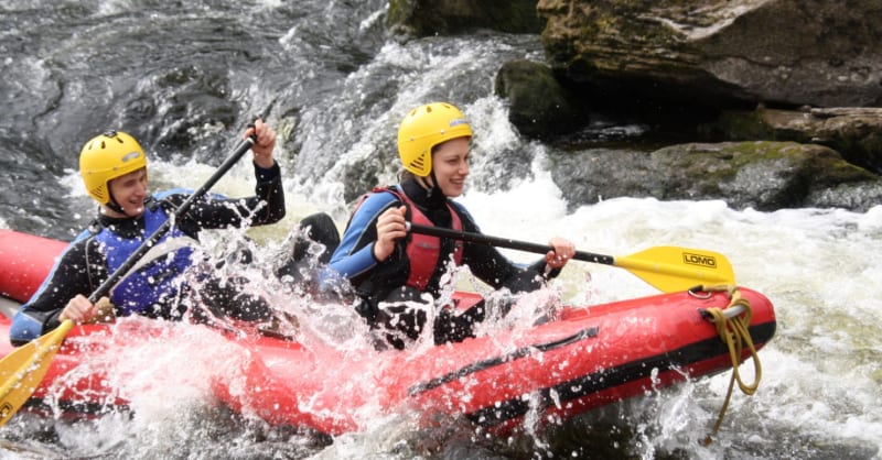 Top Whitewater Rafting Movies You Need to Watch for Thrills