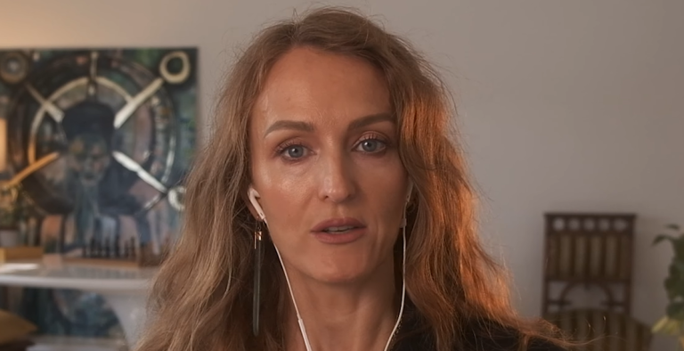 Claire-McCarthy.png