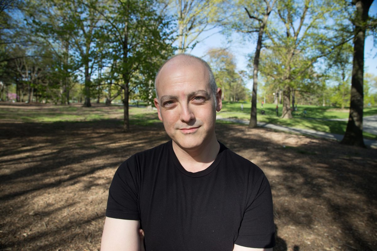 A Sense of Freedom: Filmmaker and Teacher Bart Weiss Talks About his Book "Smartphone Cinema" | Interviews