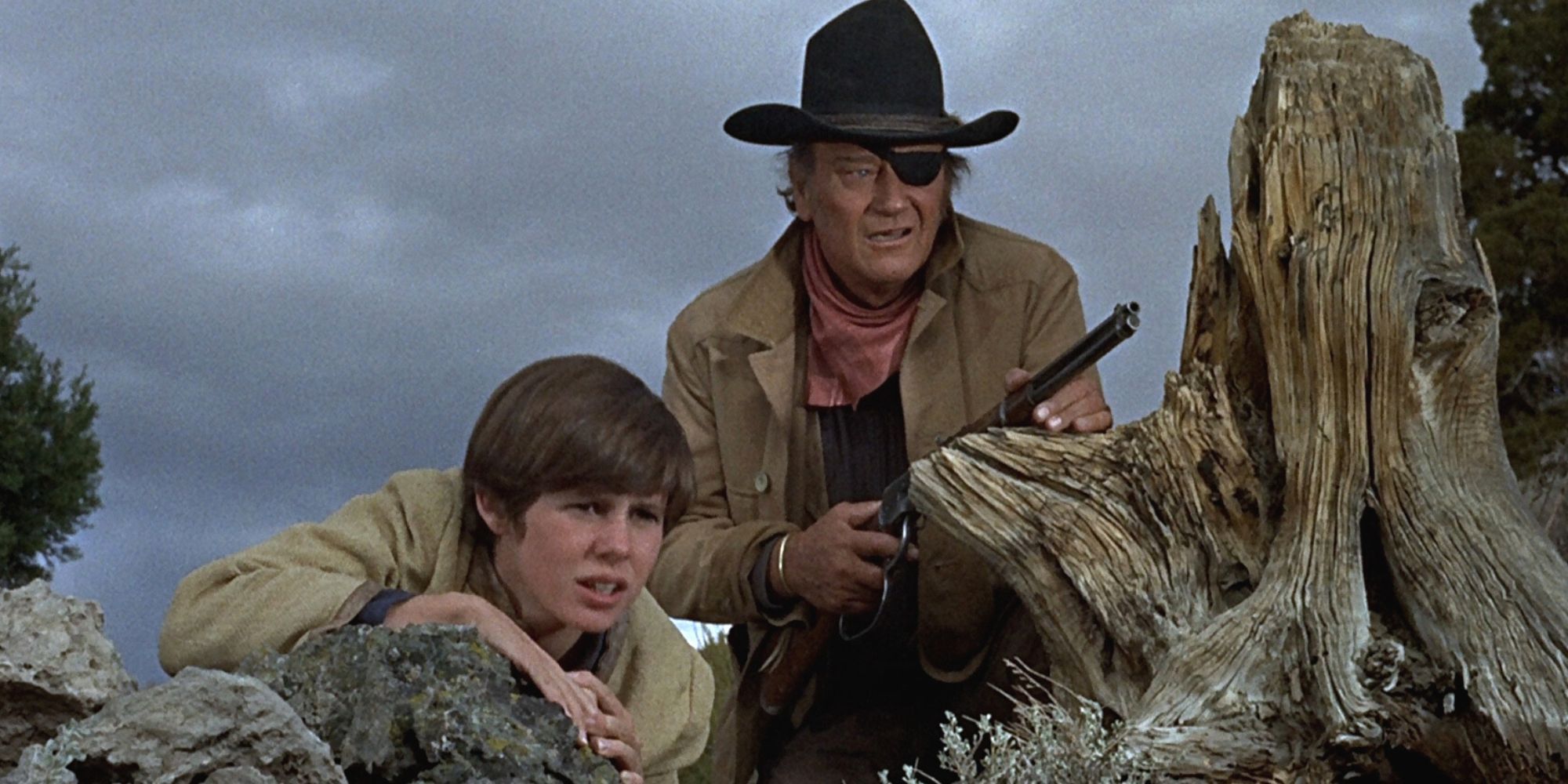 kim-darby_john-wayne_true-grit.jpg