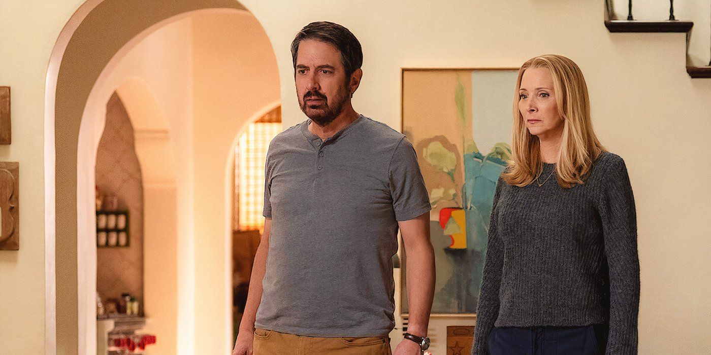 Lisa Kudrow and Ray Romano in Netflix Comedy