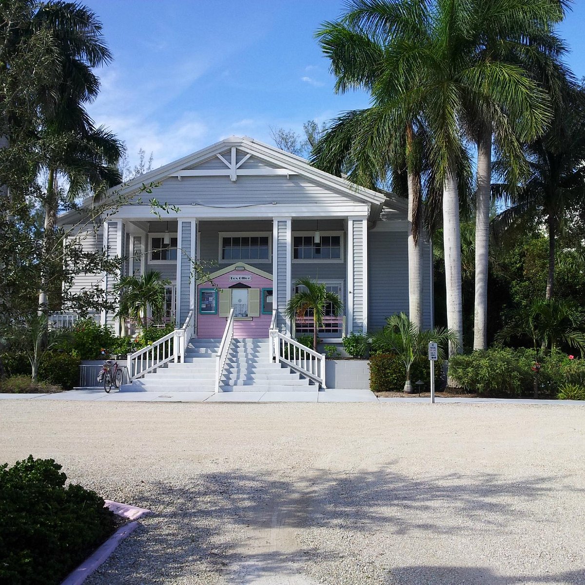 Visiting Sanibel Island? Dont Miss This Movie Theater Experience