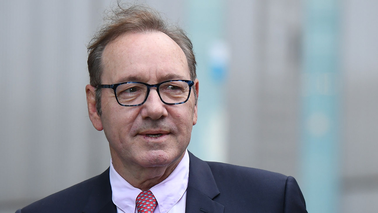 Kevin Spacey Tours Israel's Gaza Border with Journalist Douglas Murray