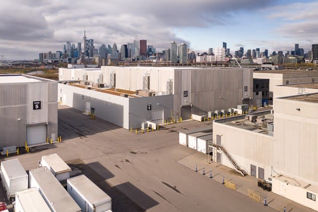 IATSE, Canadian Producers Reach Tentative Deal for Film Set Trailers
