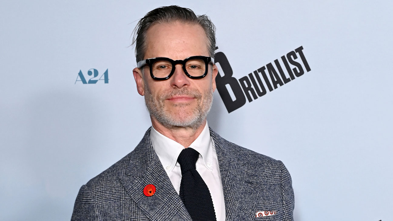 Why Didn't Guy Pearce Work With Christopher Nolan After 'Memento'?