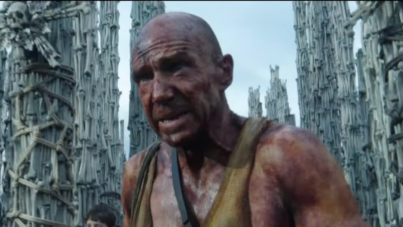 Aaron-Taylor Johnson, Jodie Comer Flee Zombies