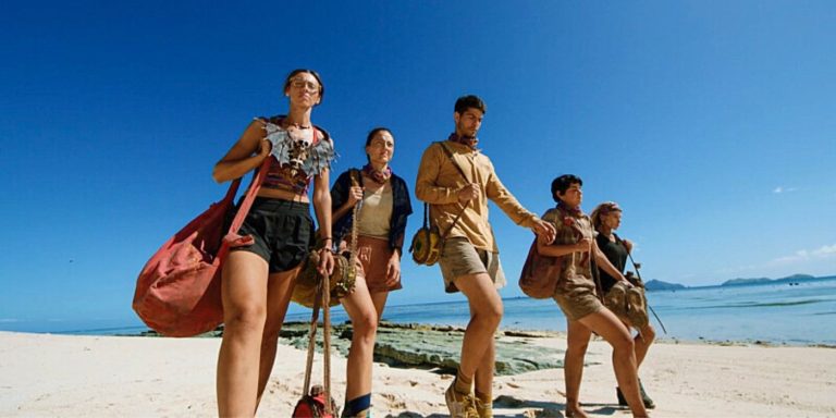 survivor-47-final-five-beach.jpg