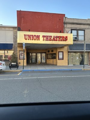 Union Movie Theater Union NJ: Whats Playing Now? Check Showtimes Here!