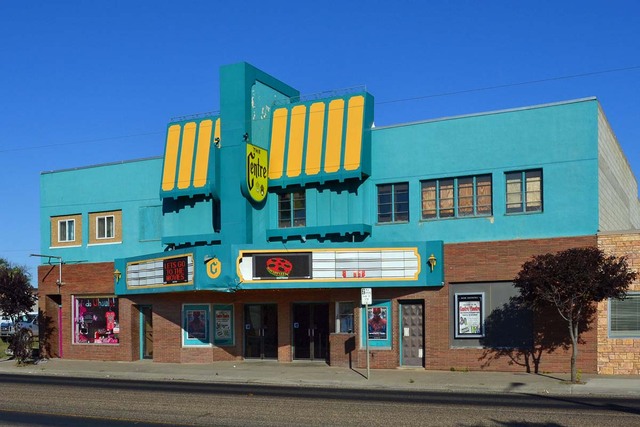 Movie theaters Sidney MT: Find the nearest cinema and whats showing today.