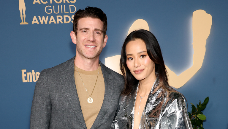 Bryan-Greenberg-Jamie-Chung-getty-H-2024.png