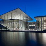 The-Greek-National-Opera-left-and-the-National-Library-of-Greece-rightSNFCC_Yiorgis-Yerolymbos_klein.jpeg