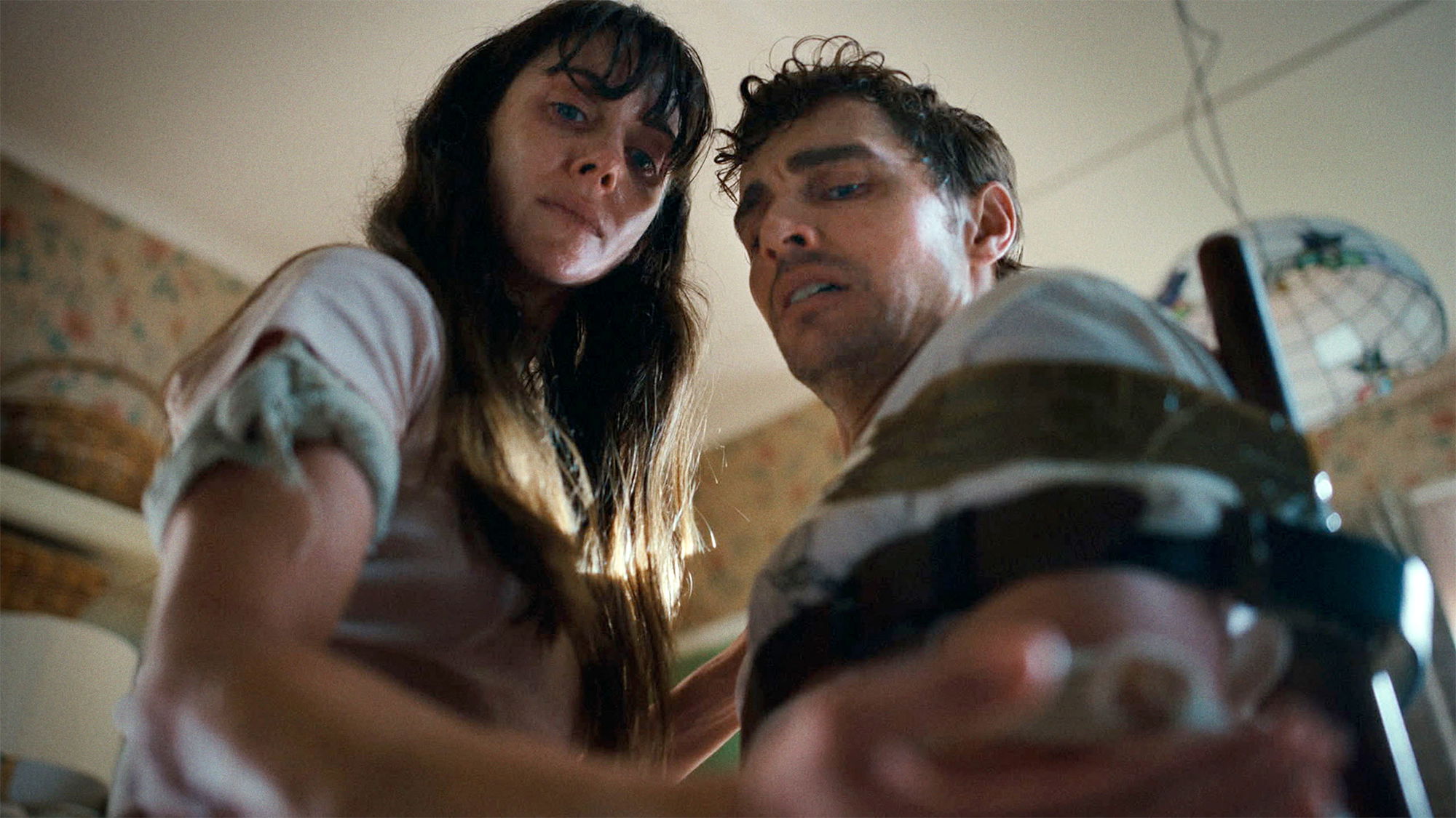 TogetherfilmHorrorreviewmainTW.jpg