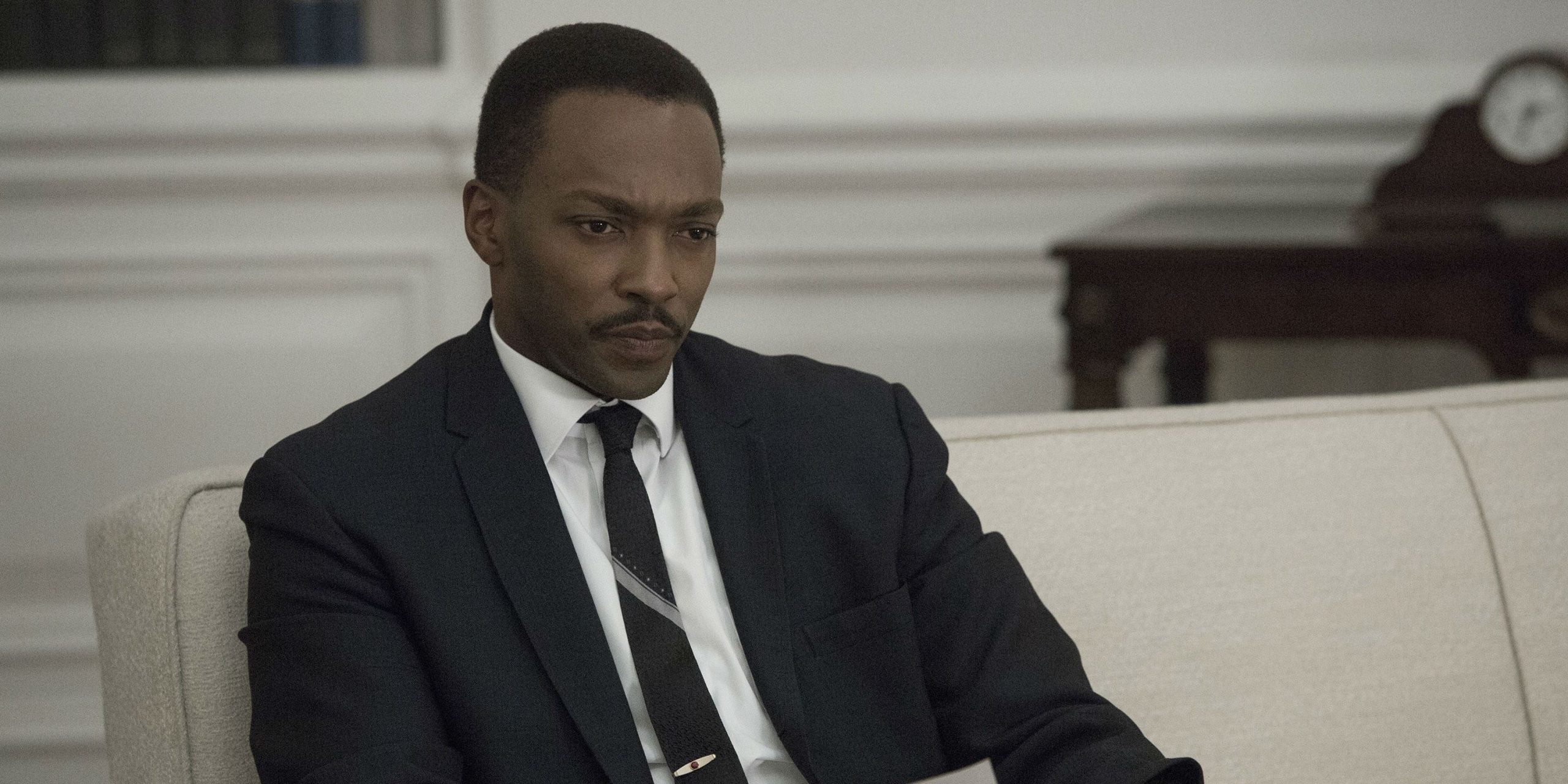 martin-luther-king-jr-anthony-mackie-sitting-down-in-all-the-way.jpg
