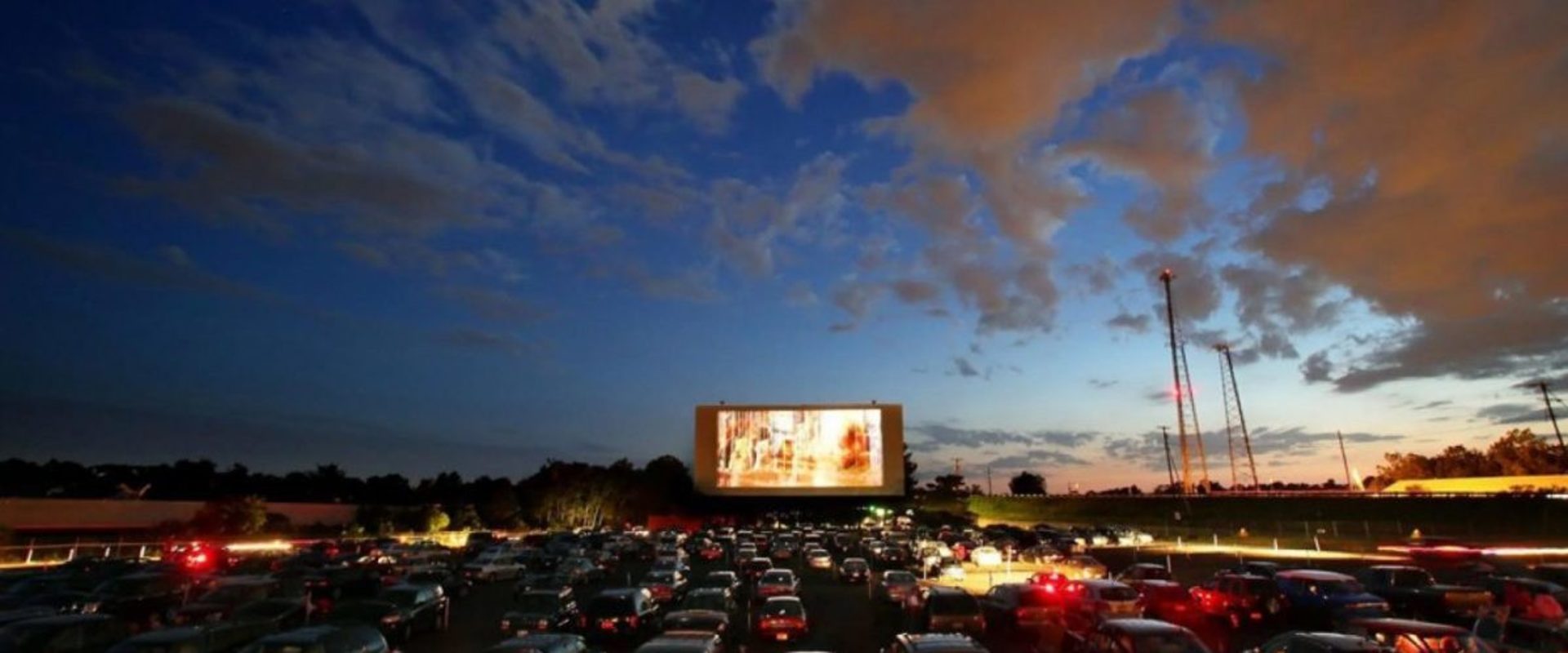 Drive-In Movie Experience in Toledo Ohio: Check Showtimes & Prices!