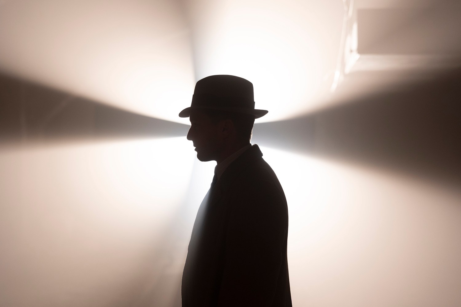 Luther Creator Neil Cross on new mystery thriller series Iris