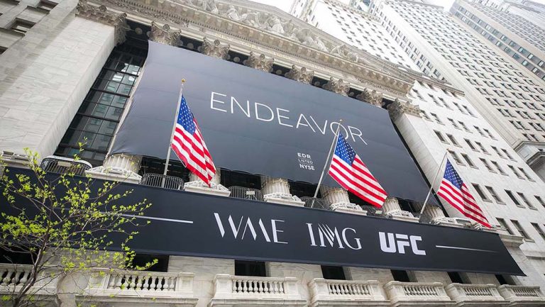 NYSE-Bell-Podium-EDR-OB-Photo-210429-PRESS-1-H-2021-EMBED-2021-1619713511.jpg