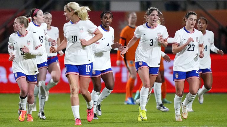USWNT-Soccer-GettyImages-2188080524-MAIN-2025.jpg