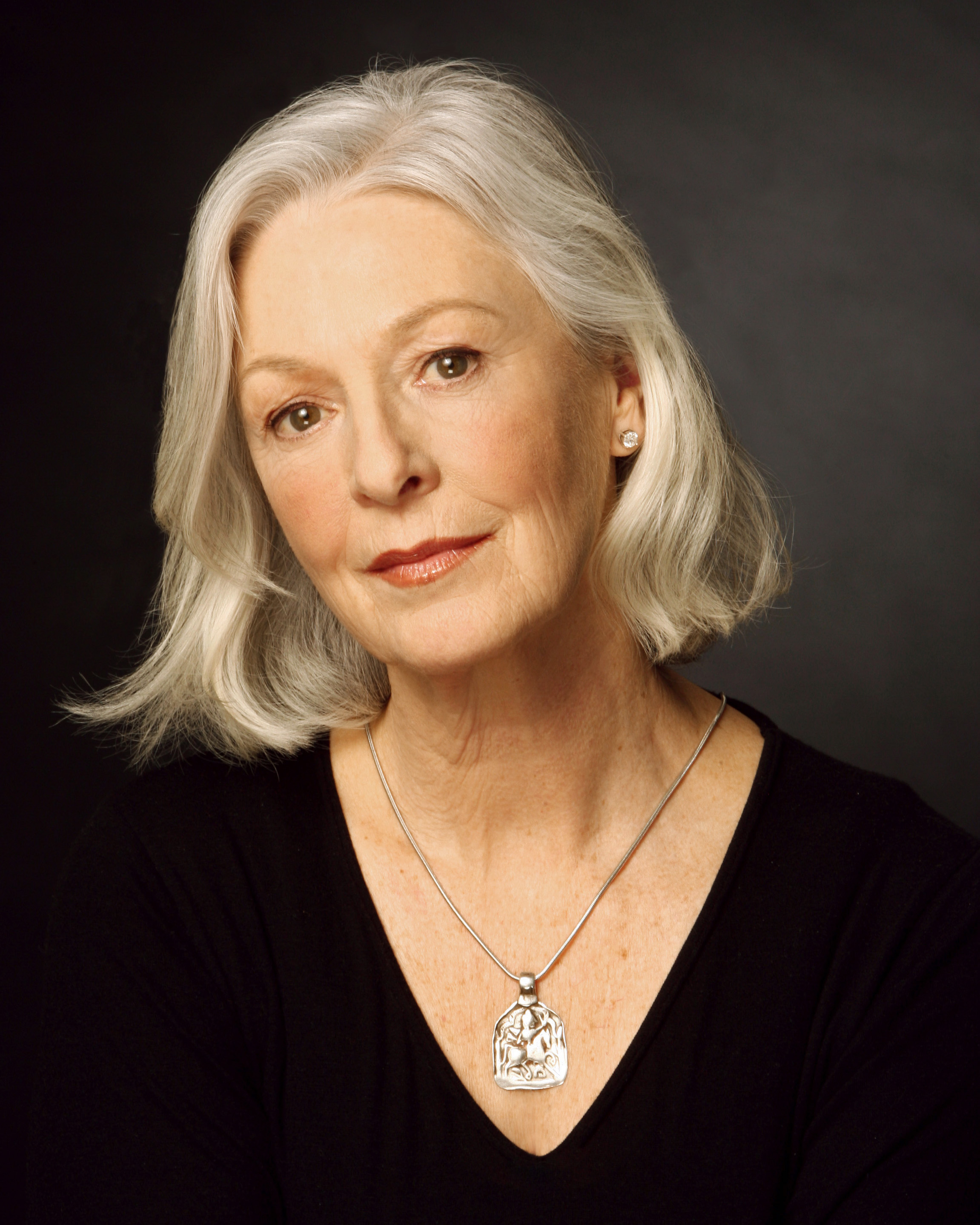 Jane Alexander, Former NEA Head, on Sissy Cobel and Trump