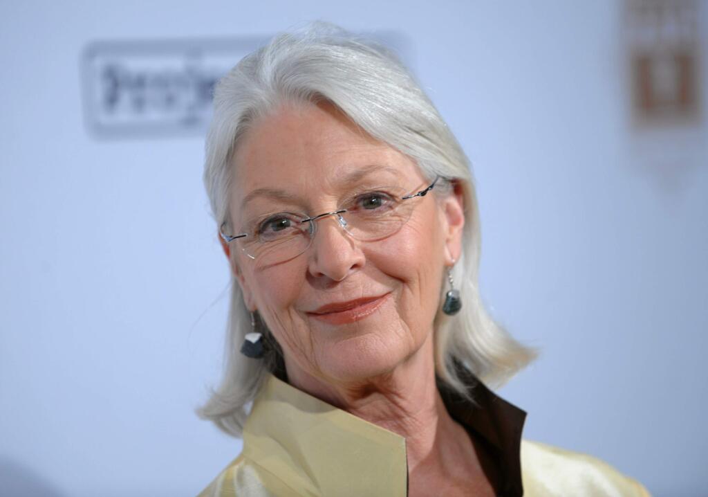 Jane Alexander, Former NEA Head, on Sissy Cobel and Trump
