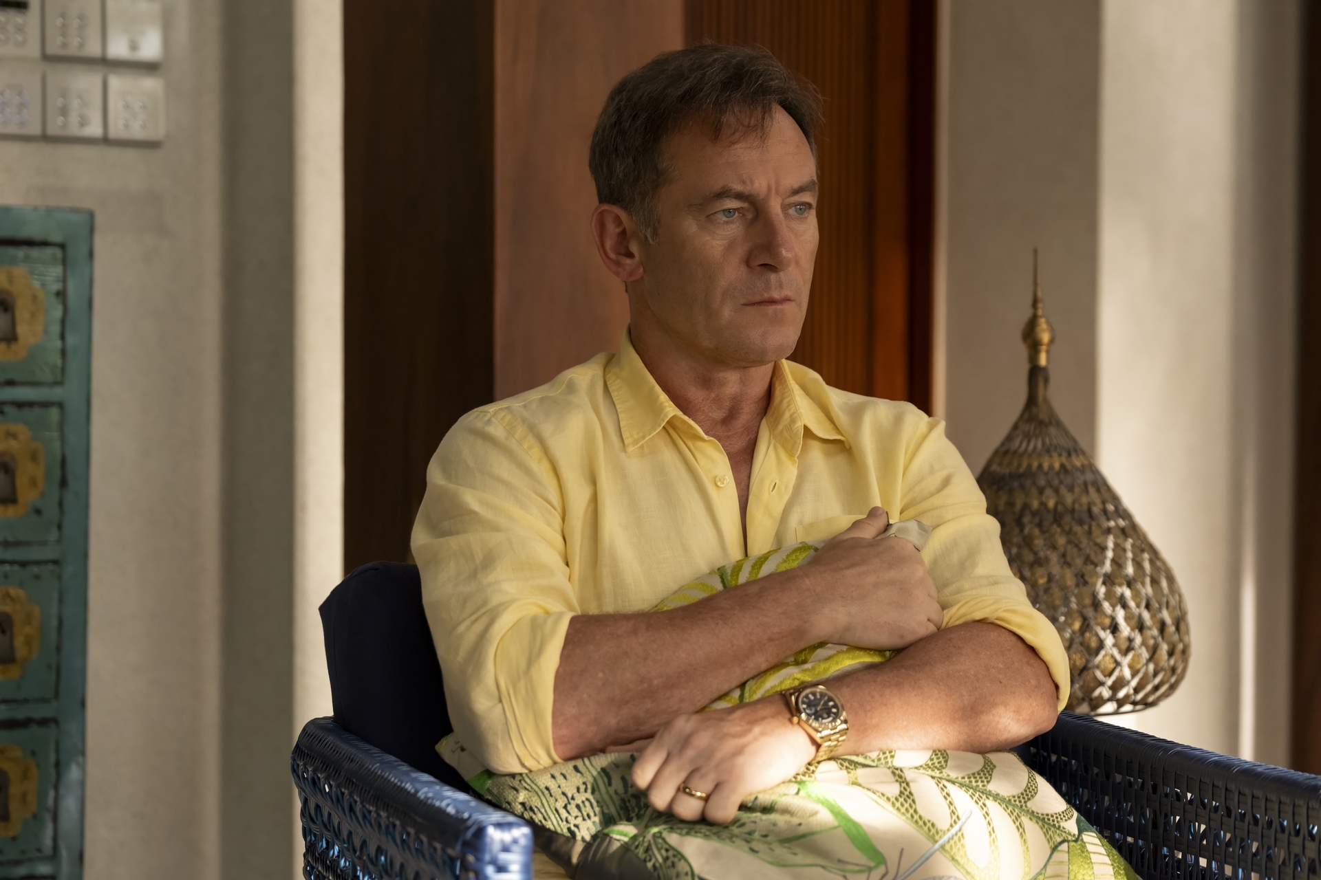 ‘White Lotus’ Star Jason Isaacs Nude Scene Was a Prosthetic