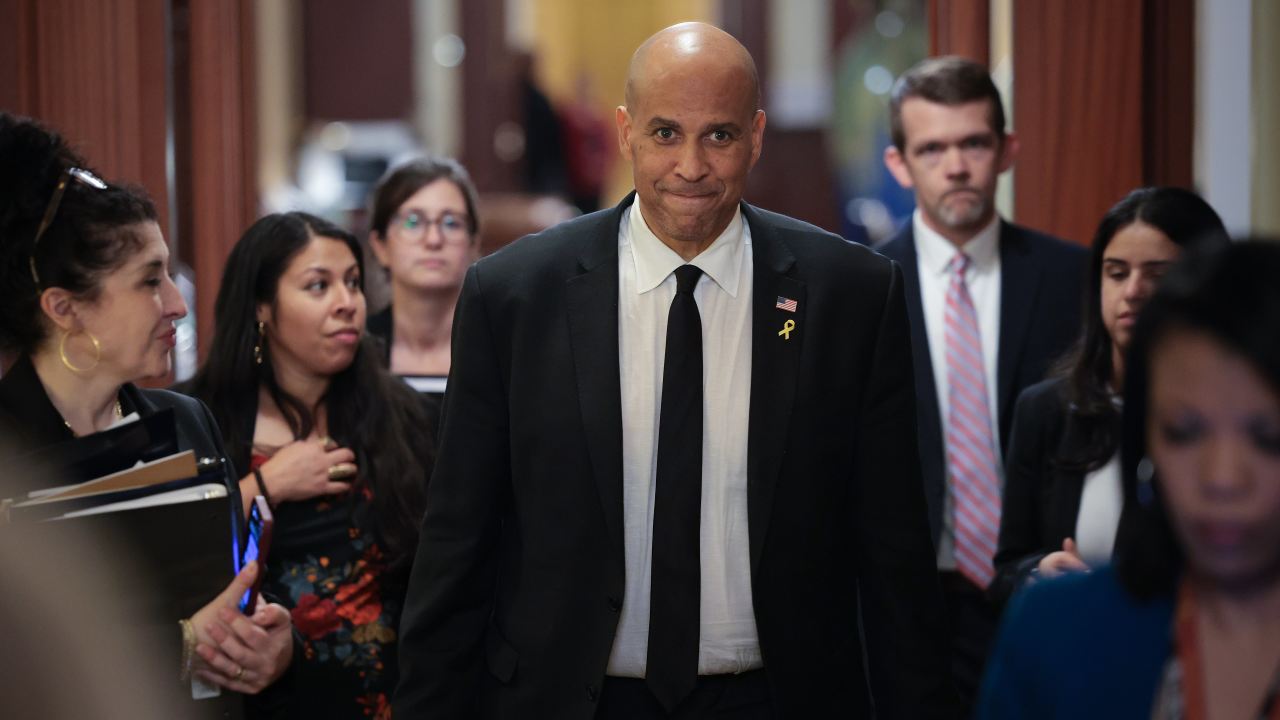 Cory Booker's Record-Setting Senate Speech Had Many Hollywood Elements