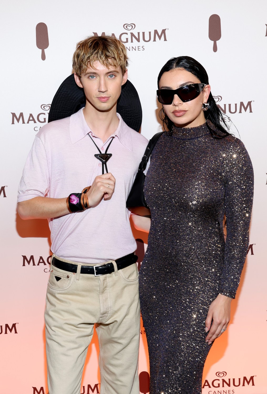 Troye-Sivan-Charli-xcx-coachella