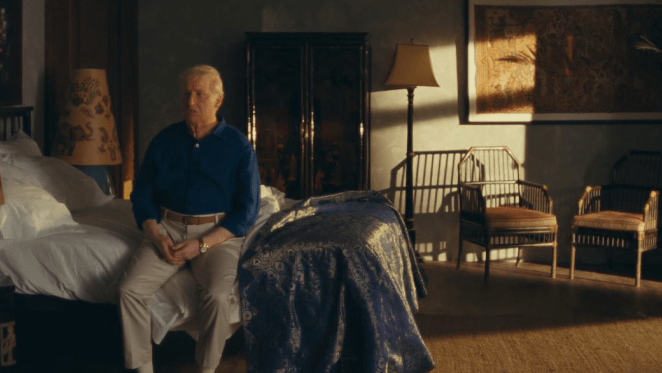 'SNL' Spoofs 'The White Lotus' With Donald Trump Twist