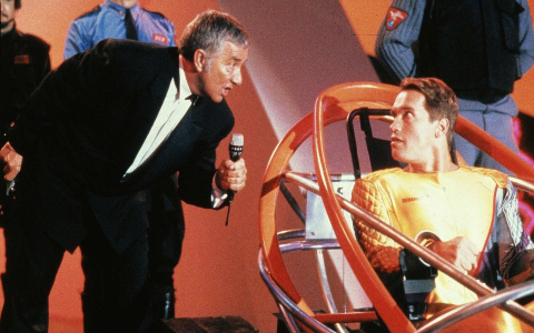 Arnold Schwarzenegger Gave Glen Powell ‘Blessing’ for Running Man Remake