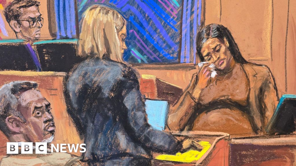 At Diddy's Trial, Ex Cassie Ventura Tells Court She Doesn't Hate Him