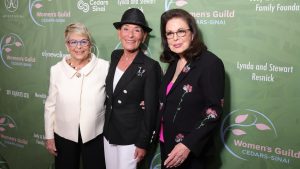 Toni-Howard-Judge-Judy-Sheindlin-Wendy-Howard-Goldberg-Photo-2.jpg