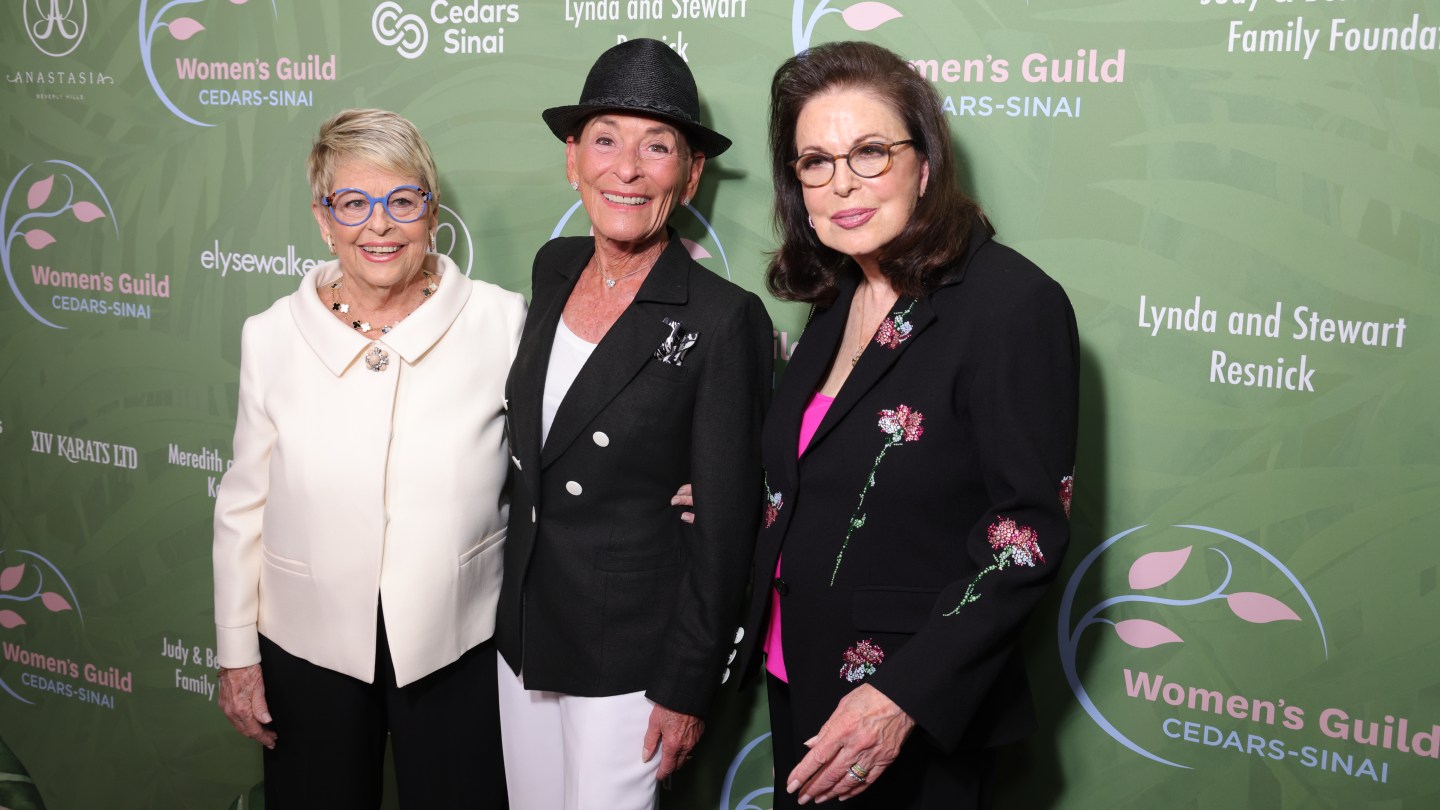 Toni-Howard-Judge-Judy-Sheindlin-Wendy-Howard-Goldberg-Photo-2.jpg