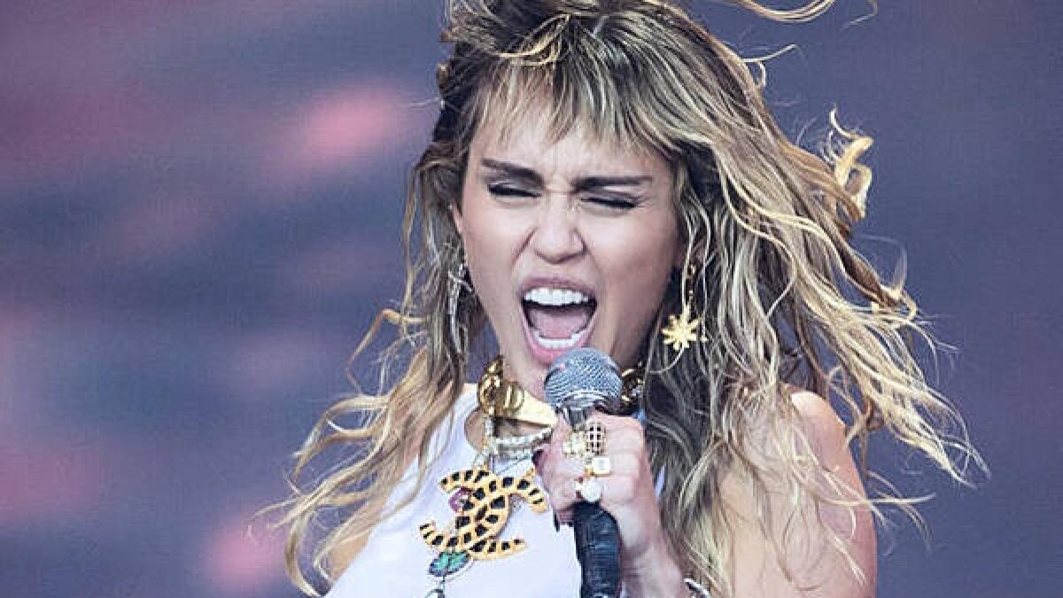 Miley Cyrus Got 'Brutal Infection' After Filming on Walk of Fame