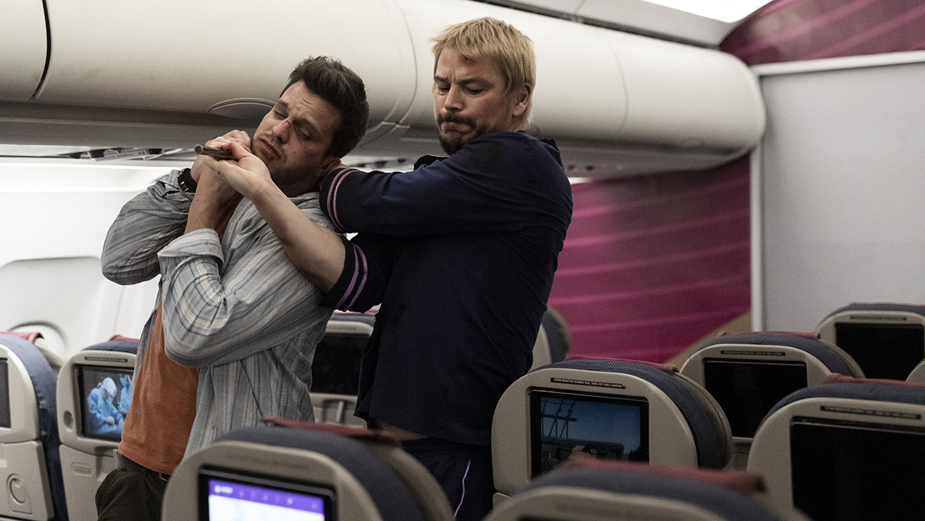 Josh Hartnett in Enjoyably Trashy Thriller