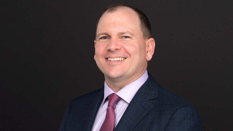 justin_connolly-h_2019.jpg