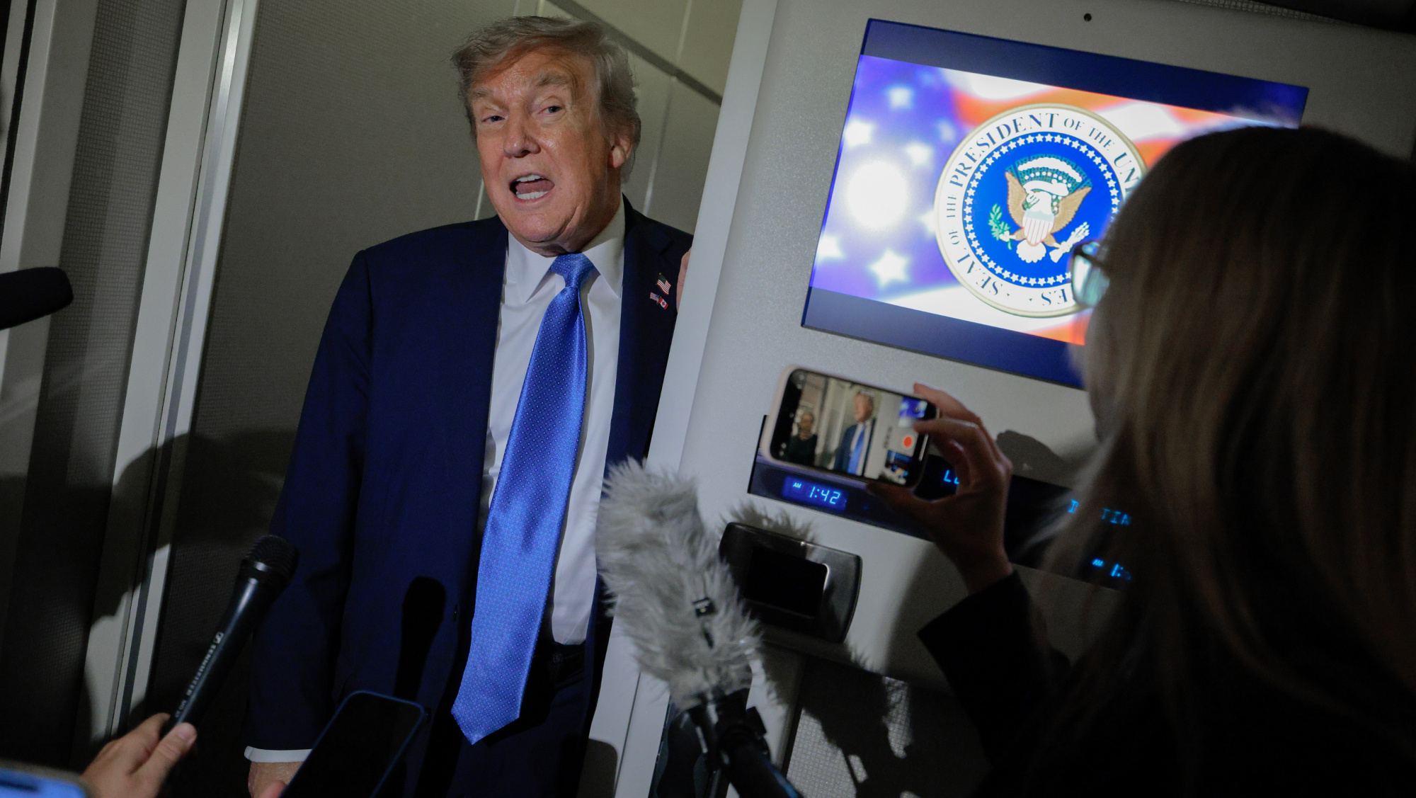 Trump Supports David Ellison Takeover of Paramount Global