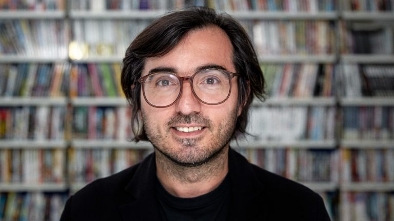 Mubi-CEO-Efe-Cakarel-Victor-Bastidas.jpg