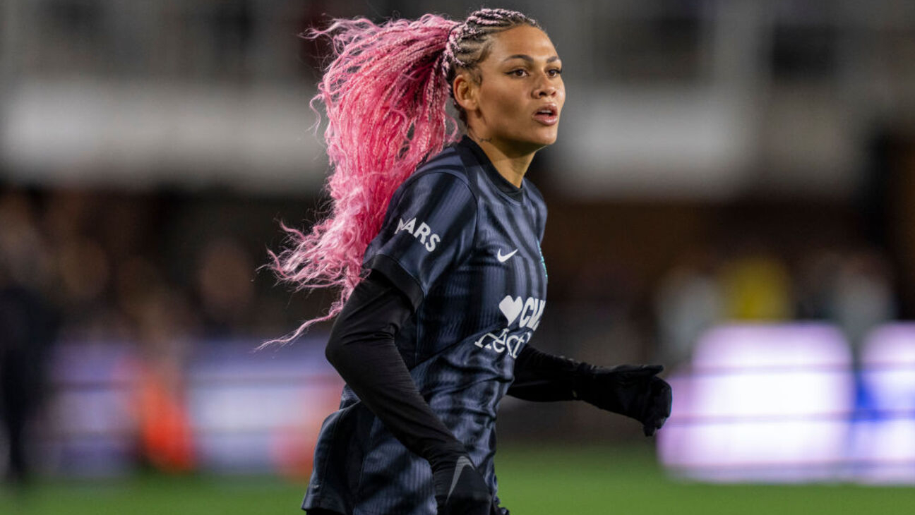 NWSL-Washington-Spirit-Trinity-Roadman-GettyImages-2206445264-H-MAIN-2025.jpg