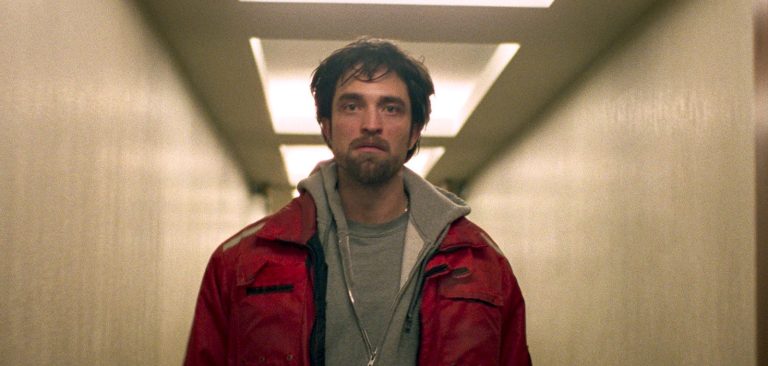robert-pattinson-e1749742590472.jpg