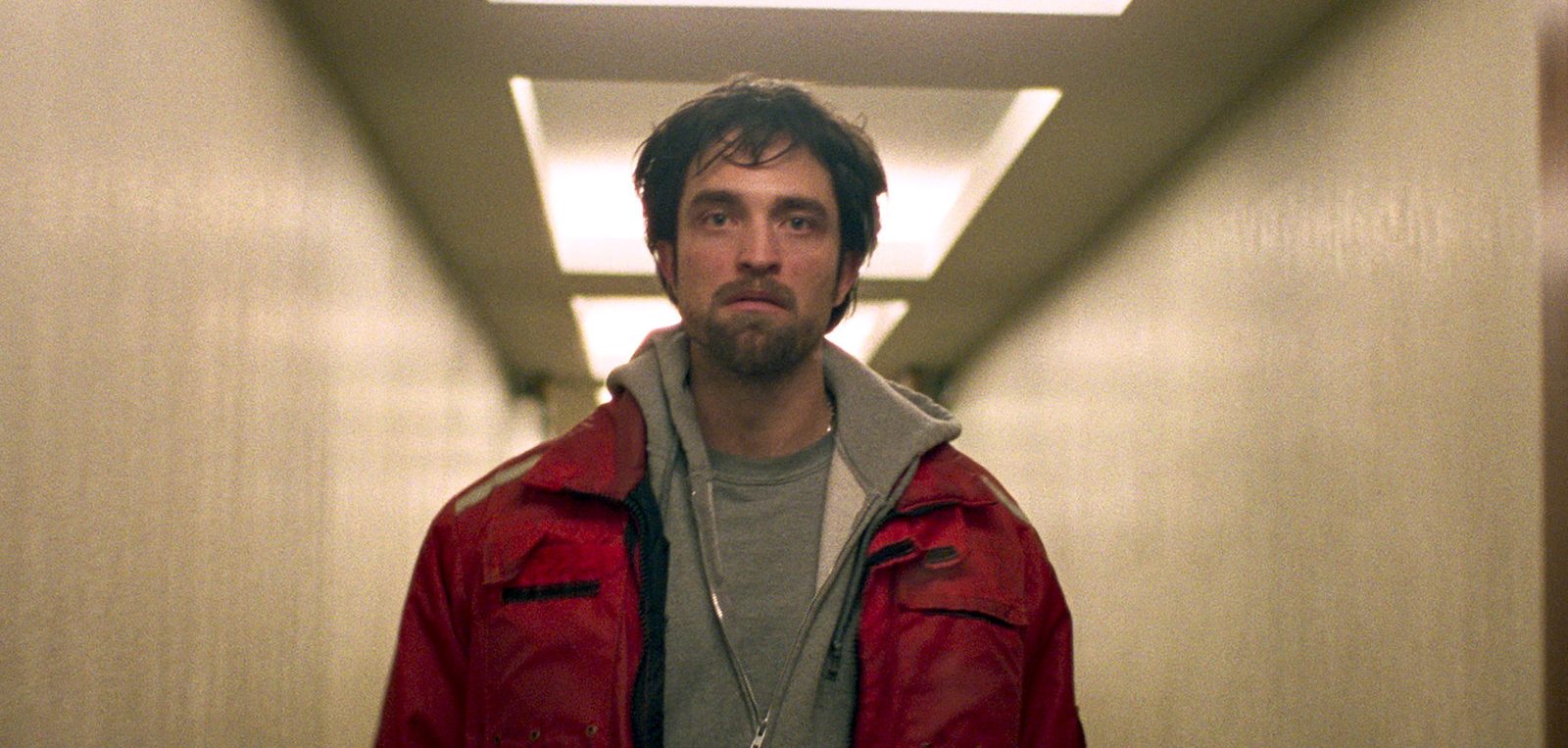 robert-pattinson-e1749742590472.jpg