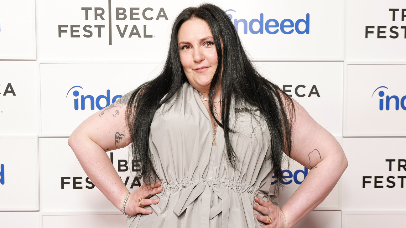 Lena Dunham on Girls Shoshanna Spinoff