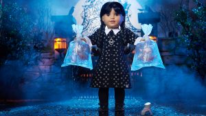 American-Girl-Wednesday-Addams-18-inch-Doll-Lifestyle-PUBLICITY-MAIN-2025.jpg