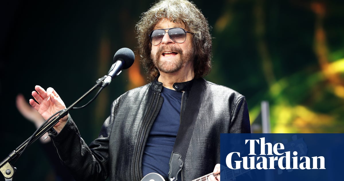 ELO's frontman Jeff Lynne Cancels Final Show Due to Health Issues