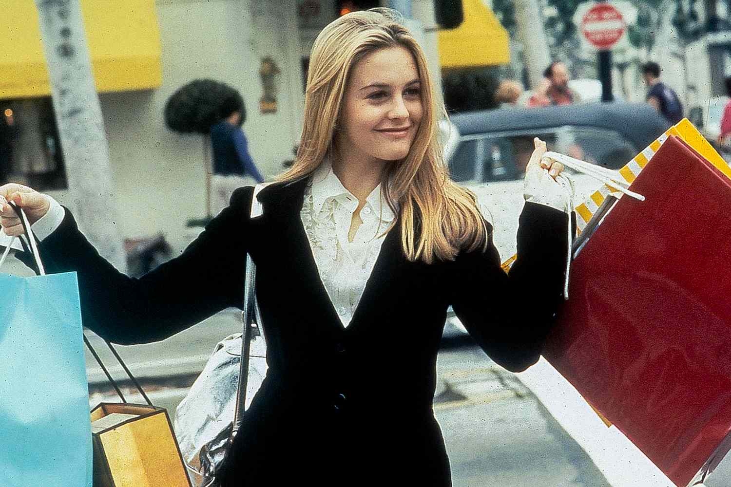 Alicia Silverstone Teases ‘Clueless’ Series Will ‘Honor’ OG Film