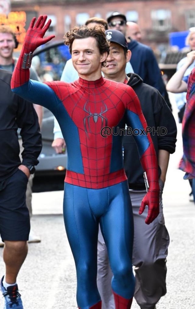 Brand New Day’ Set Photos