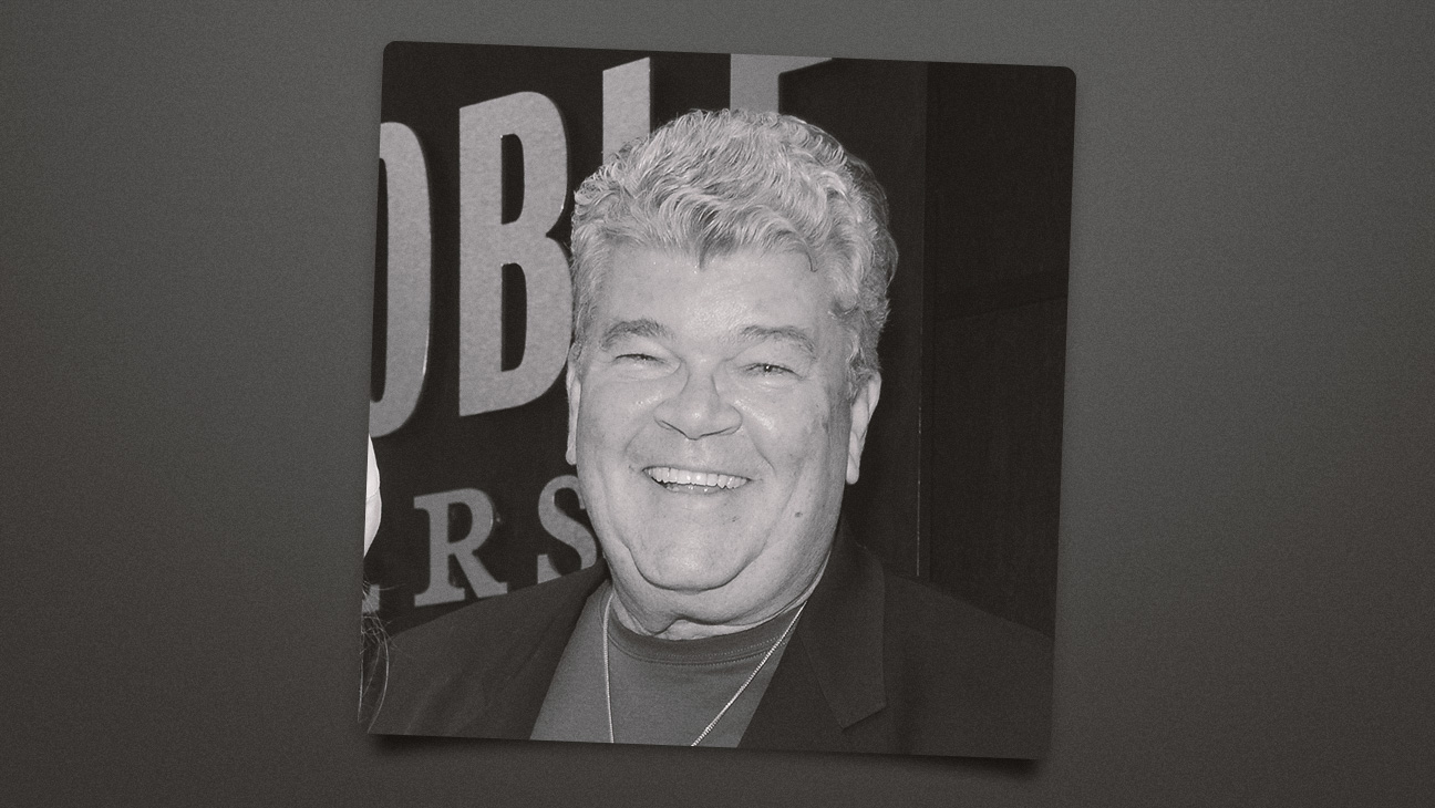 Robert-Charles-Hunter-obit-H-2025.jpg