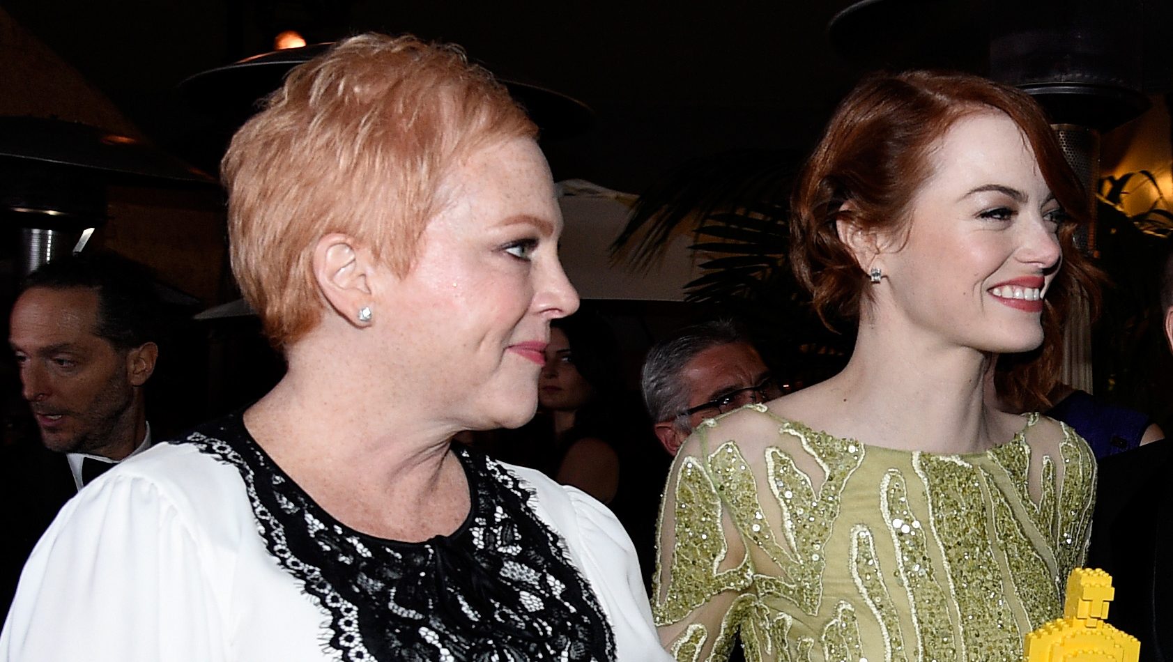 Emma Stone Cried Before Shaving Head, Recalls Mom'sCancer Battle