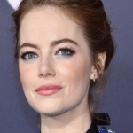 Emma Stone Cried Before Shaving Head, Recalls Mom’sCancer Battle