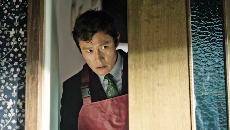 NoOtherChoice_still_HERO-H-2025.jpg