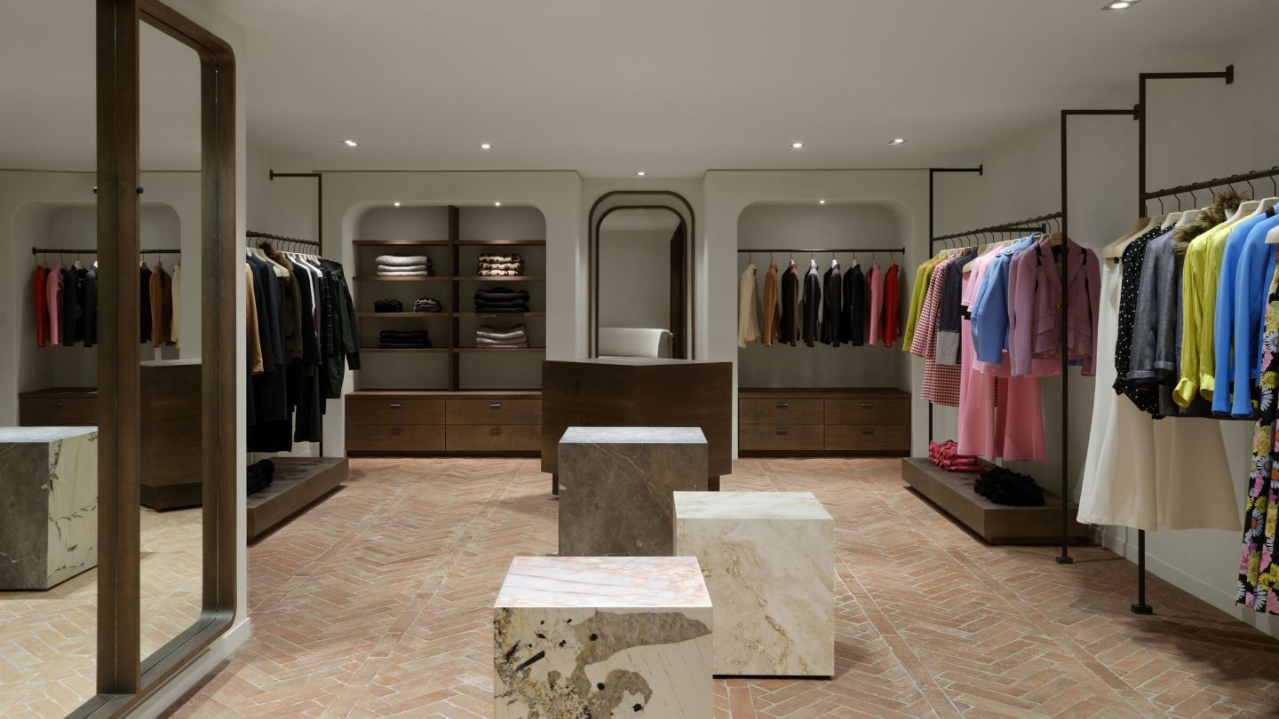 ashley-botten-design-smythe-flagship-store-shops-archello.1660637664.971.jpg