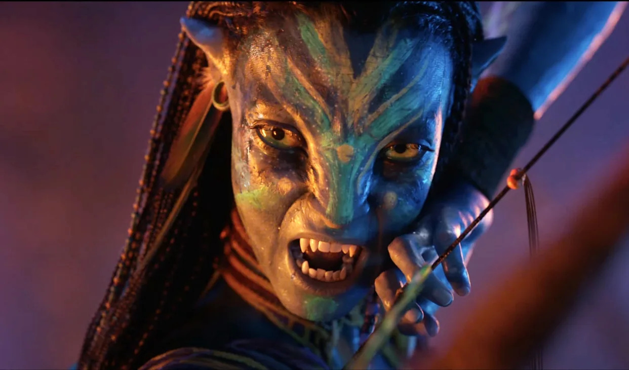 Zoe Saldaña Wants James Cameron to Make Doc About 'Making of Avatar'